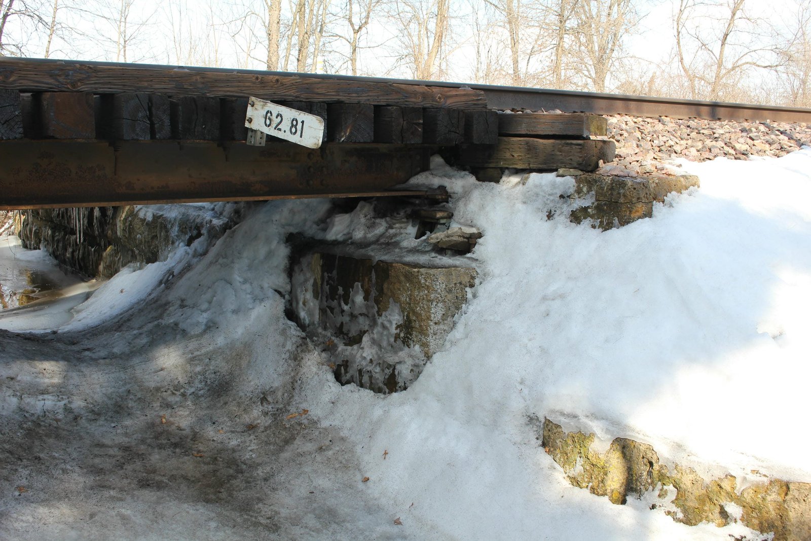 East abutment